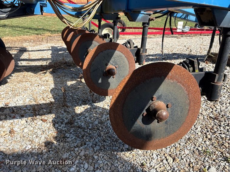 image for item EM6150 Nutri-Placr 42 5250 NH3 applicator