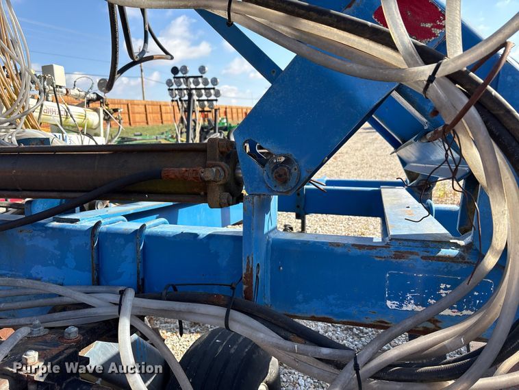 image for item EM6150 Nutri-Placr 42 5250 NH3 applicator