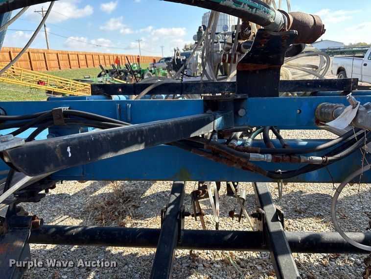 image for item EM6150 Nutri-Placr 42 5250 NH3 applicator