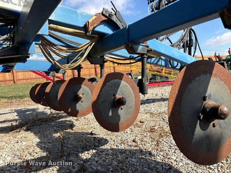 image for item EM6150 Nutri-Placr 42 5250 NH3 applicator