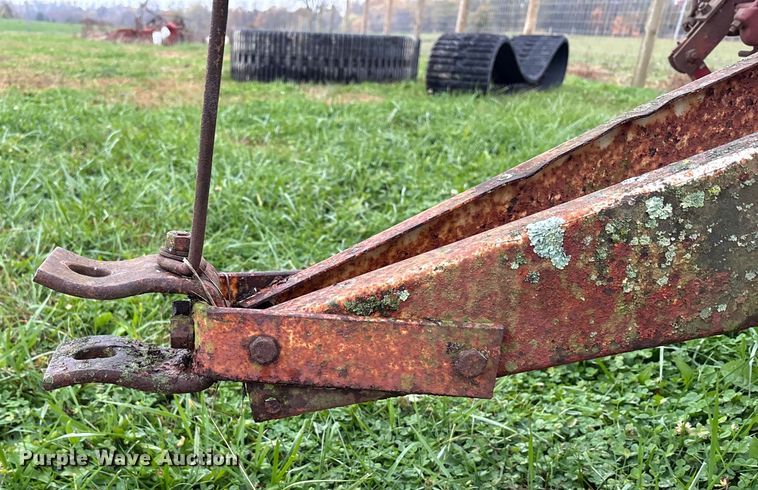 image for item EM6160 International 455 planter