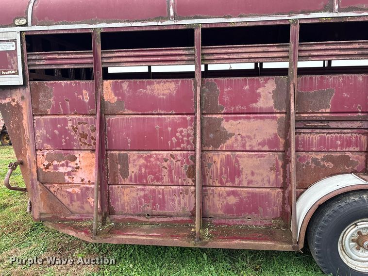 image for item EM6161 1987 Ponderosa Trailers livestock trailer