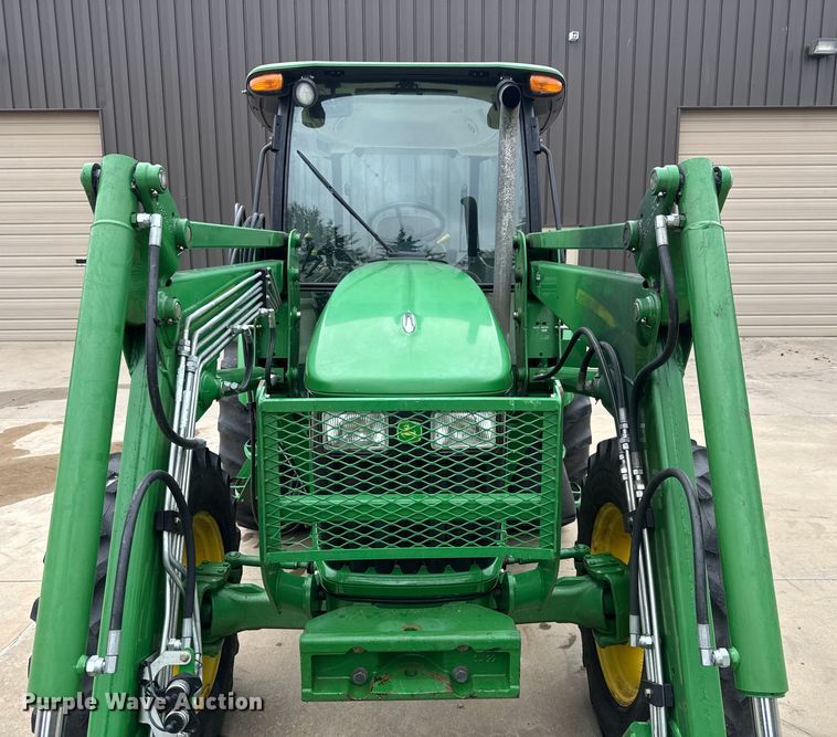 image for item EM8496 2010 John Deere 5085M MFWD tractor