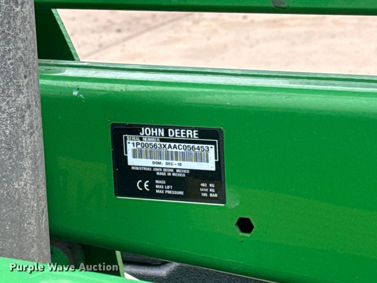 image for item EM8496 2010 John Deere 5085M MFWD tractor