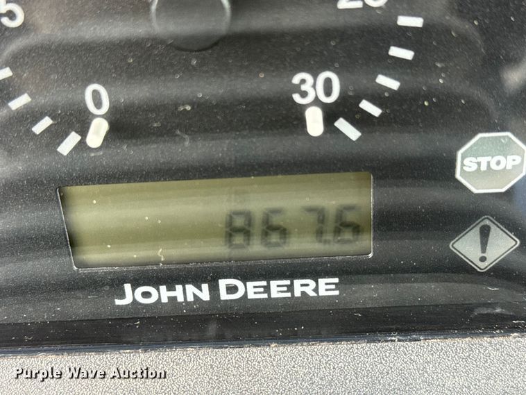 image for item EM8496 2010 John Deere 5085M MFWD tractor