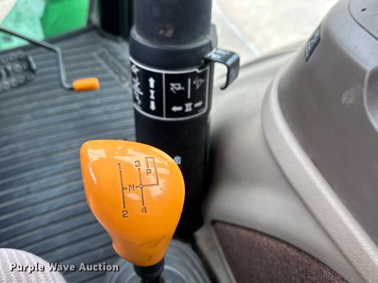 image for item EM8496 2010 John Deere 5085M MFWD tractor