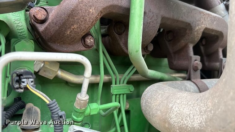 image for item EM8496 2010 John Deere 5085M MFWD tractor