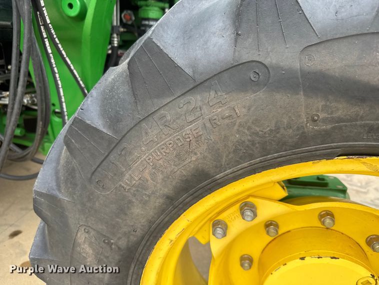 image for item EM8496 2010 John Deere 5085M MFWD tractor