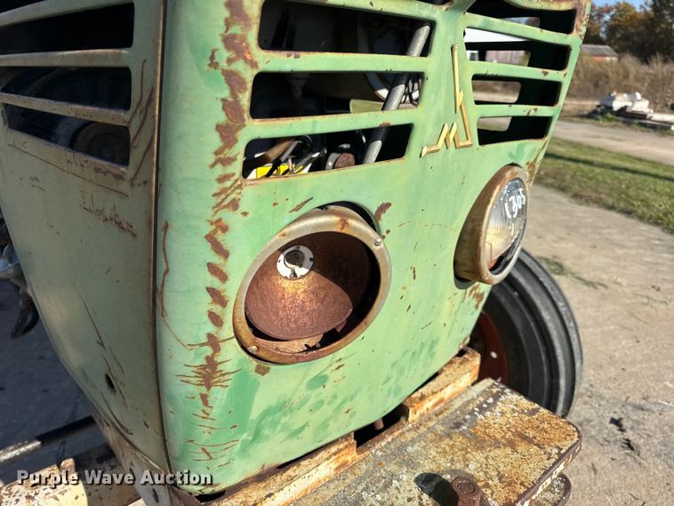 image for item EN0686 Deutz D4006 tractor