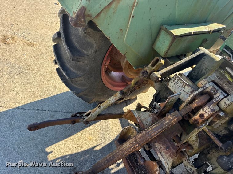 image for item EN0686 Deutz D4006 tractor