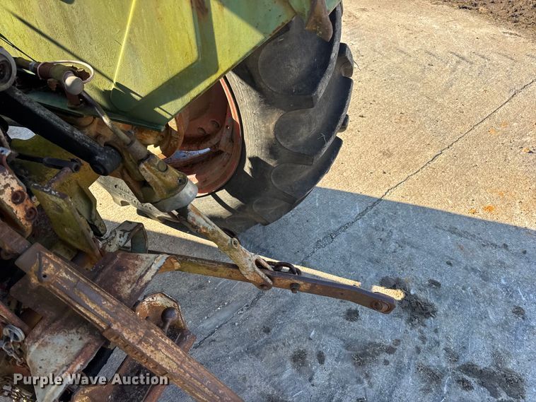 image for item EN0686 Deutz D4006 tractor