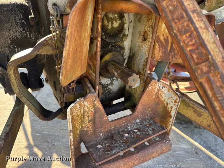 image for item EN0686 Deutz D4006 tractor