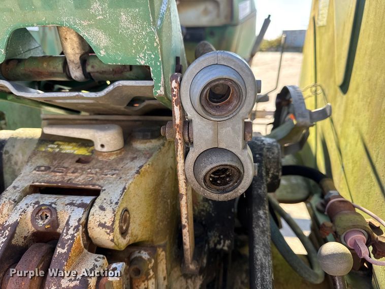 image for item EN0686 Deutz D4006 tractor