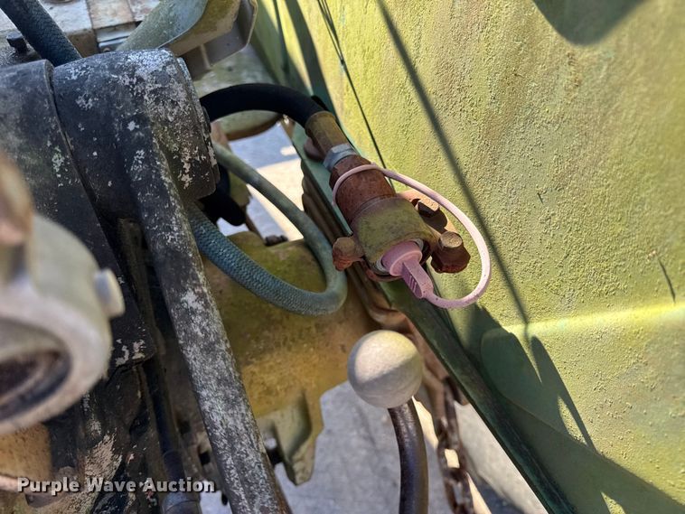 image for item EN0686 Deutz D4006 tractor