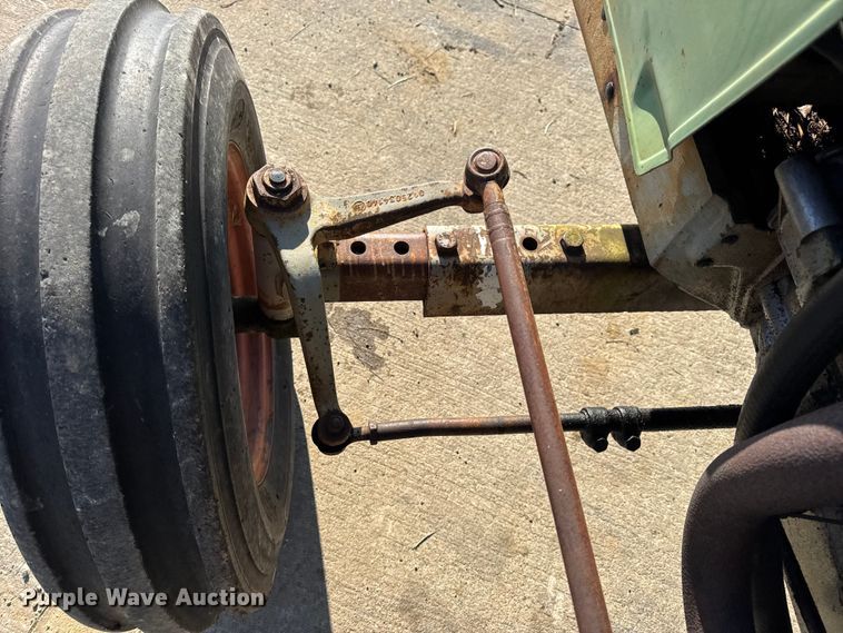 image for item EN0686 Deutz D4006 tractor