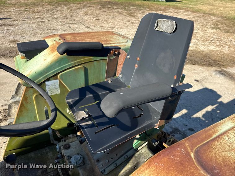 image for item EN0686 Deutz D4006 tractor