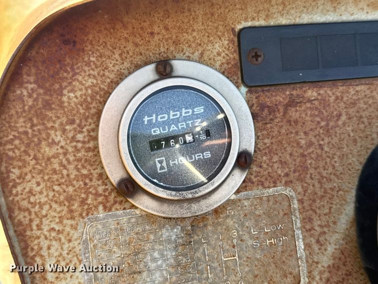 image for item EN0686 Deutz D4006 tractor