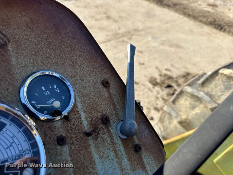 image for item EN0686 Deutz D4006 tractor