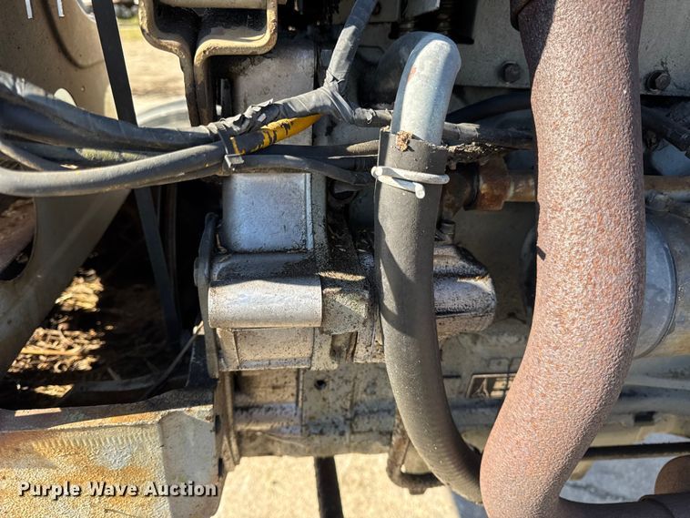 image for item EN0686 Deutz D4006 tractor