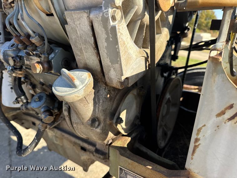 image for item EN0686 Deutz D4006 tractor