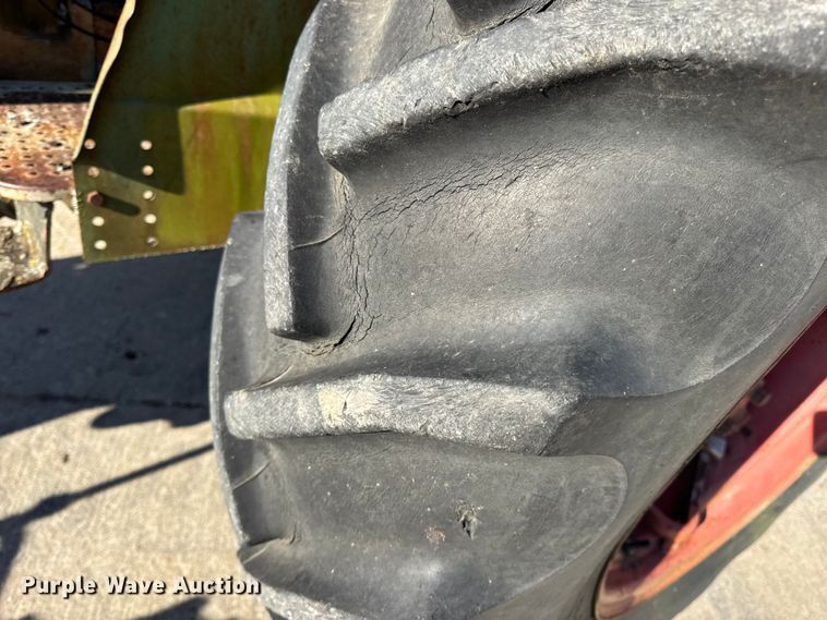 image for item EN0686 Deutz D4006 tractor