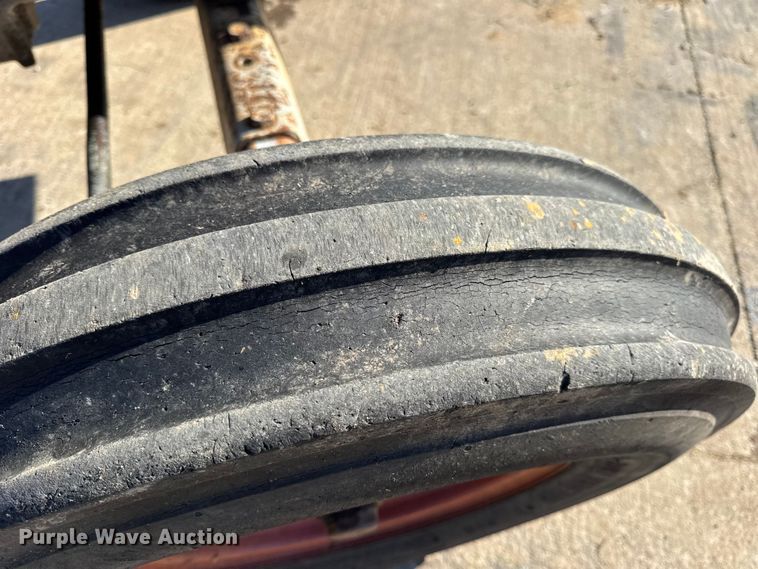 image for item EN0686 Deutz D4006 tractor