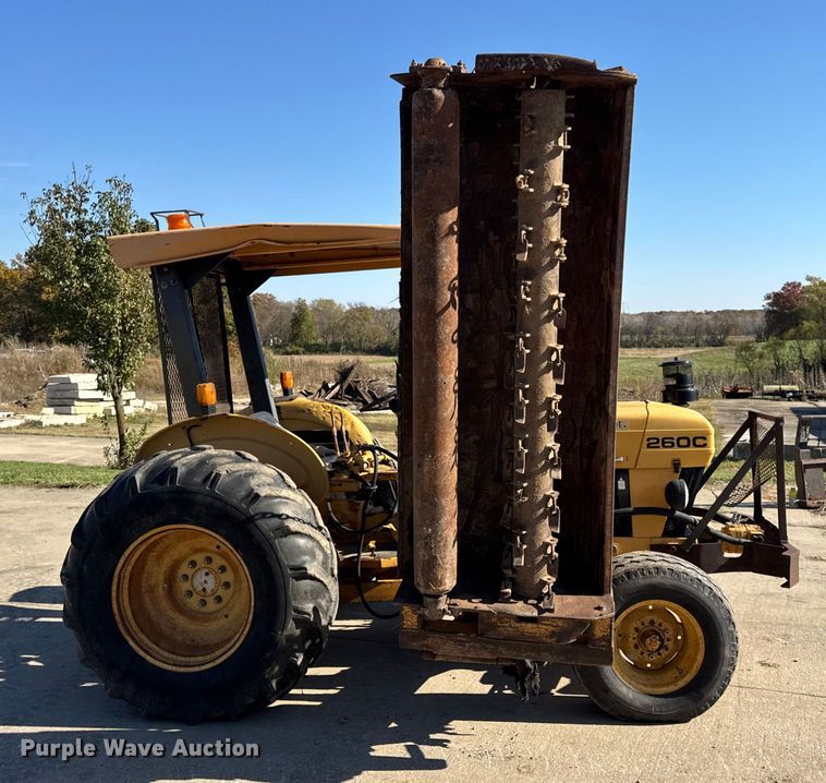 image for item EN0690 Ford 260C tractor