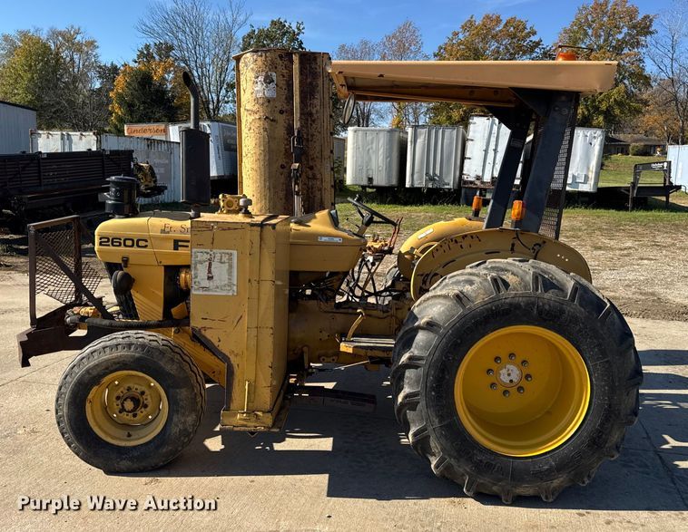 image for item EN0690 Ford 260C tractor