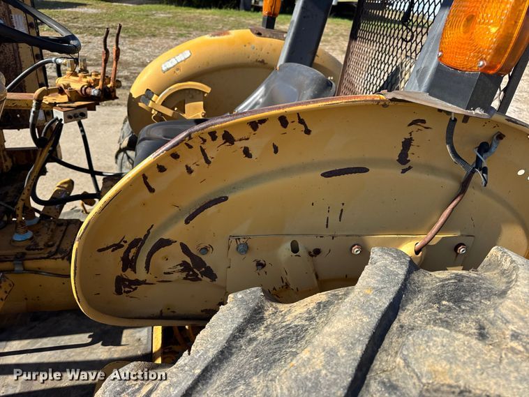 image for item EN0690 Ford 260C tractor