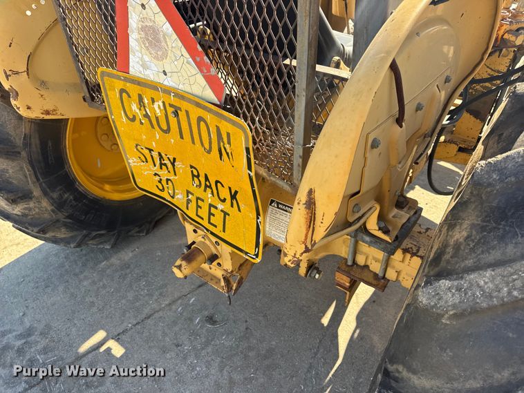 image for item EN0690 Ford 260C tractor