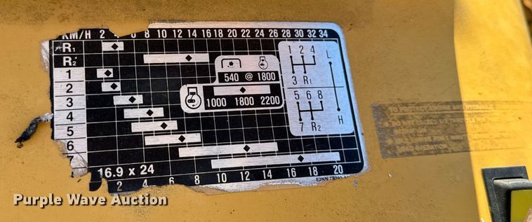 image for item EN0690 Ford 260C tractor