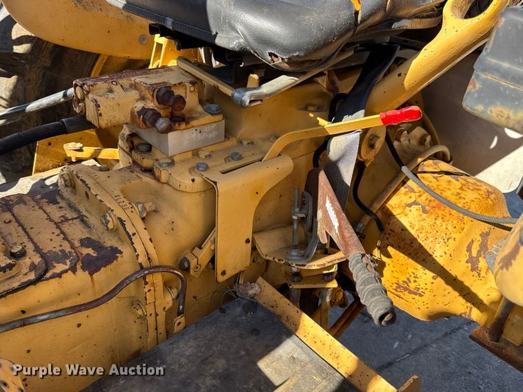 image for item EN0690 Ford 260C tractor