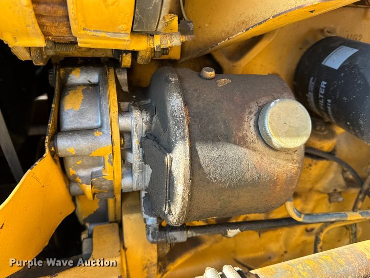 image for item EN0690 Ford 260C tractor