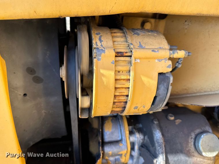 image for item EN0690 Ford 260C tractor