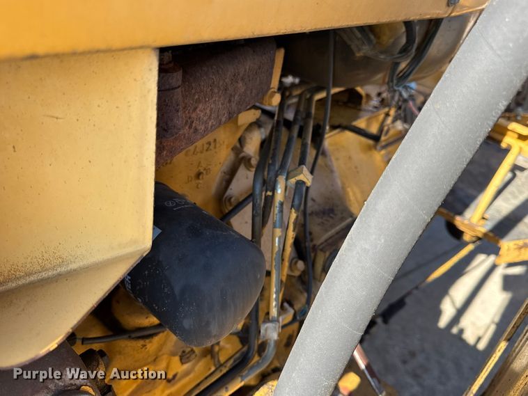 image for item EN0690 Ford 260C tractor