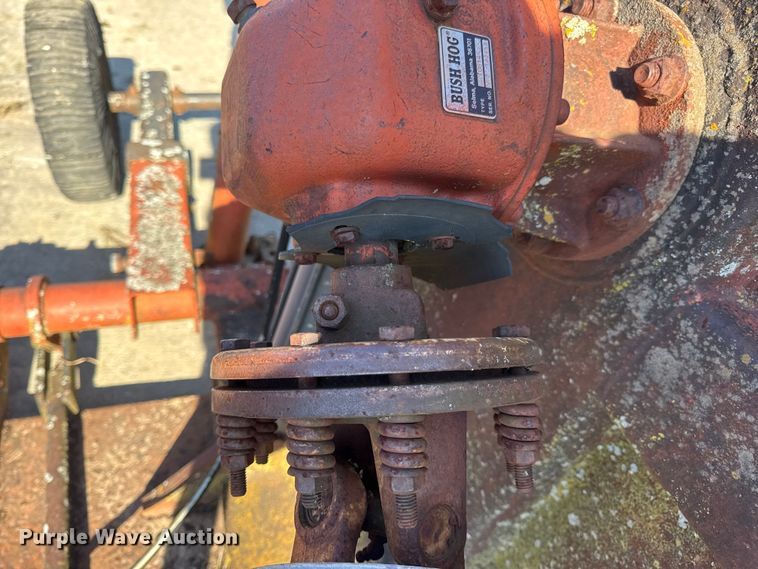 image for item EN0692 Bush Hog batwing rotary mower