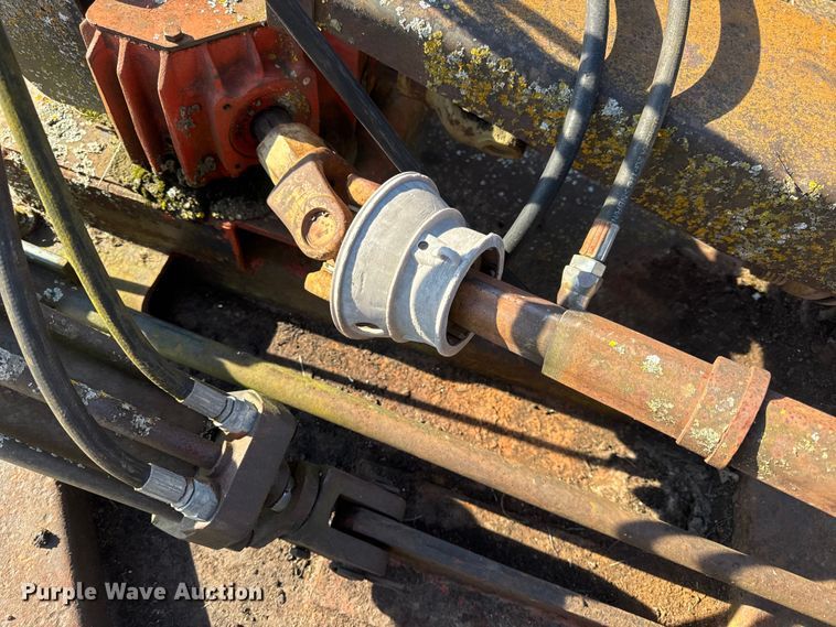 image for item EN0692 Bush Hog batwing rotary mower