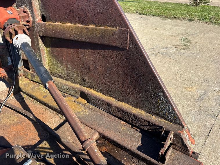 image for item EN0692 Bush Hog batwing rotary mower