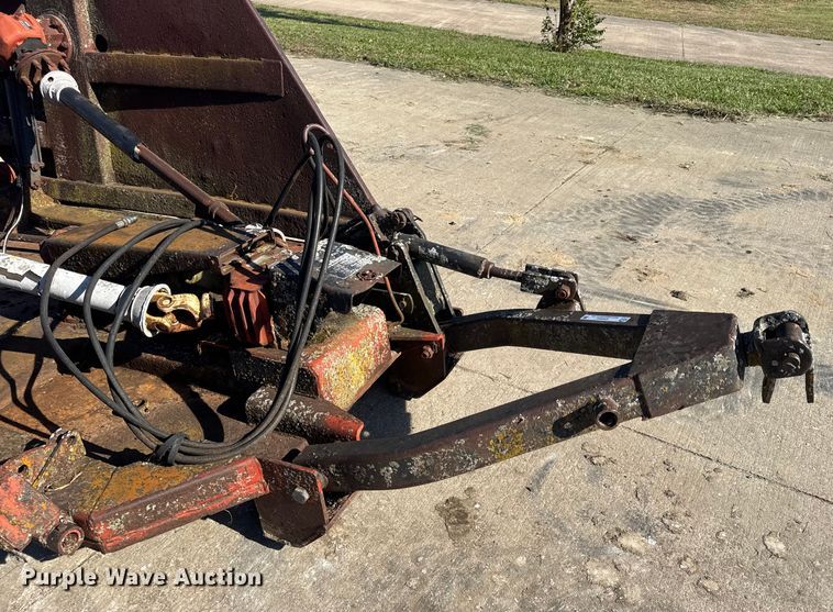 image for item EN0692 Bush Hog batwing rotary mower