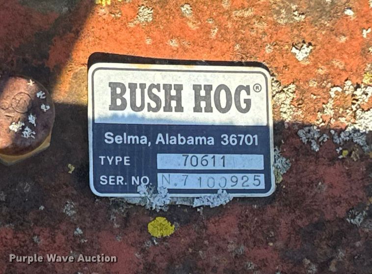 image for item EN0692 Bush Hog batwing rotary mower