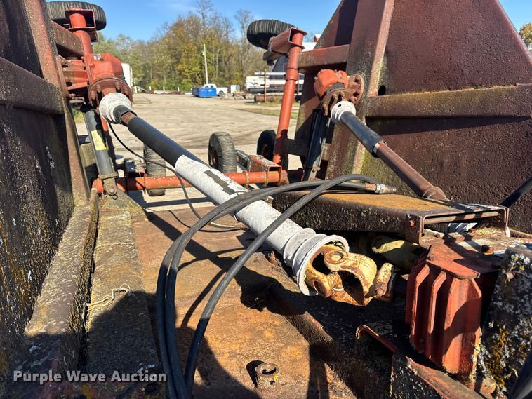 image for item EN0692 Bush Hog batwing rotary mower