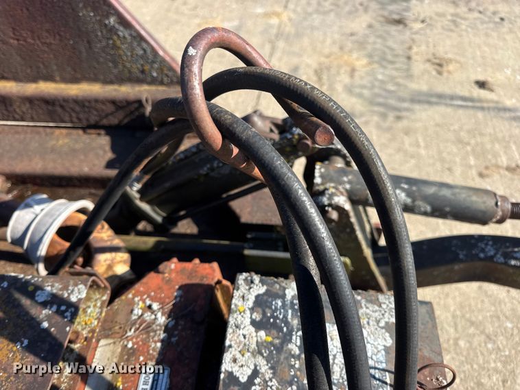 image for item EN0692 Bush Hog batwing rotary mower