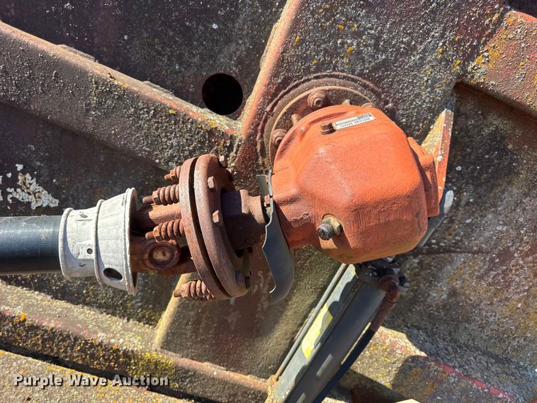 image for item EN0692 Bush Hog batwing rotary mower