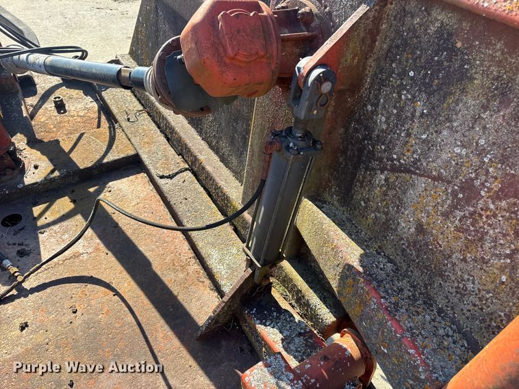 image for item EN0692 Bush Hog batwing rotary mower