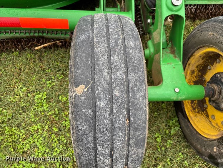 image for item EN5748 2011 John Deere CX15 rotary mower