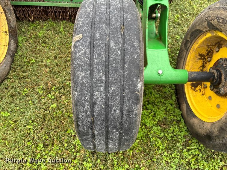 image for item EN5748 2011 John Deere CX15 rotary mower