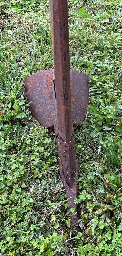 image for item EN5749 2005 Krause 4830-530R in-line ripper