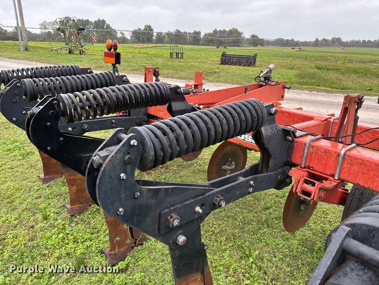 image for item EN5749 2005 Krause 4830-530R in-line ripper