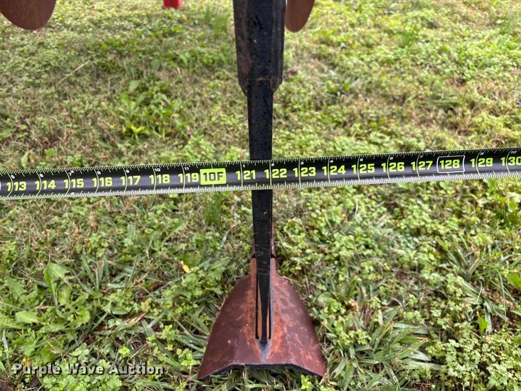 image for item EN5749 2005 Krause 4830-530R in-line ripper