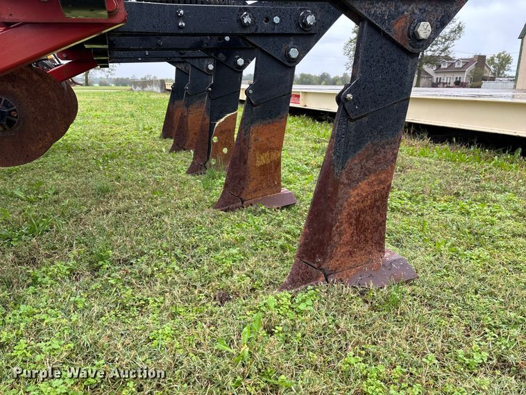 image for item EN5749 2005 Krause 4830-530R in-line ripper